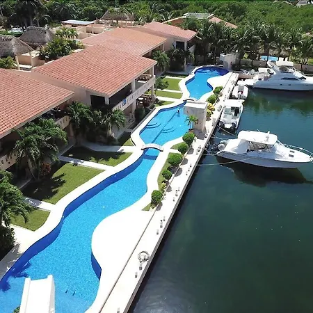 Los Vientos Puerto Aventuras Hotel